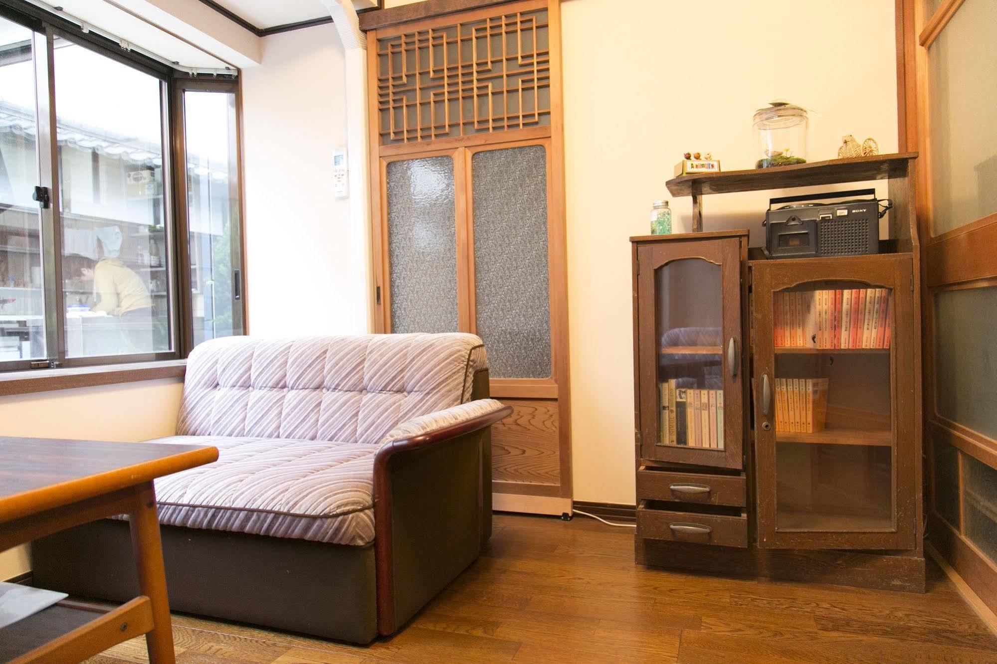 Female-Only Guesthouse Tomari-Ya Tondabayashi Exterior photo
