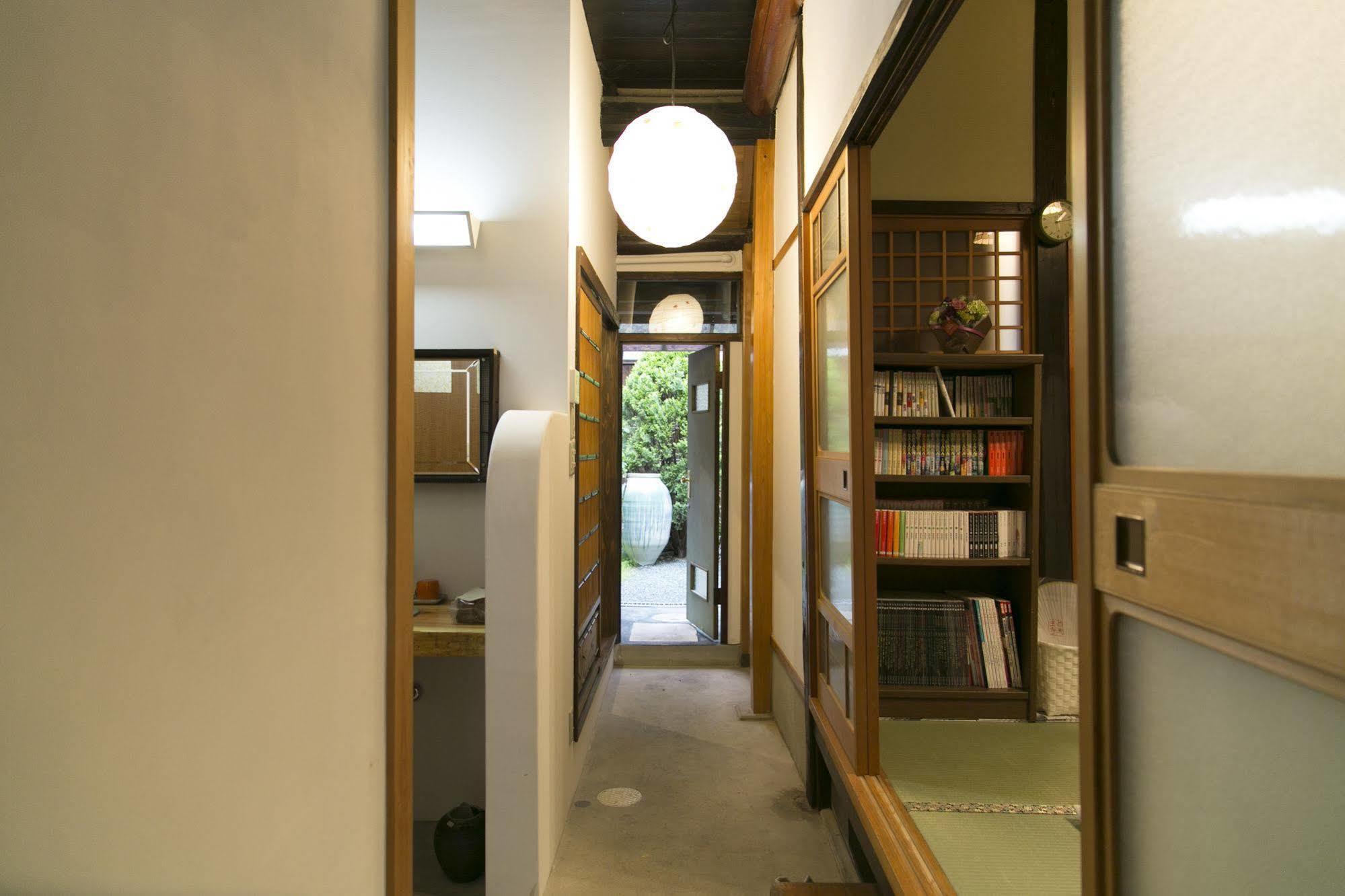 Female-Only Guesthouse Tomari-Ya Tondabayashi Exterior photo