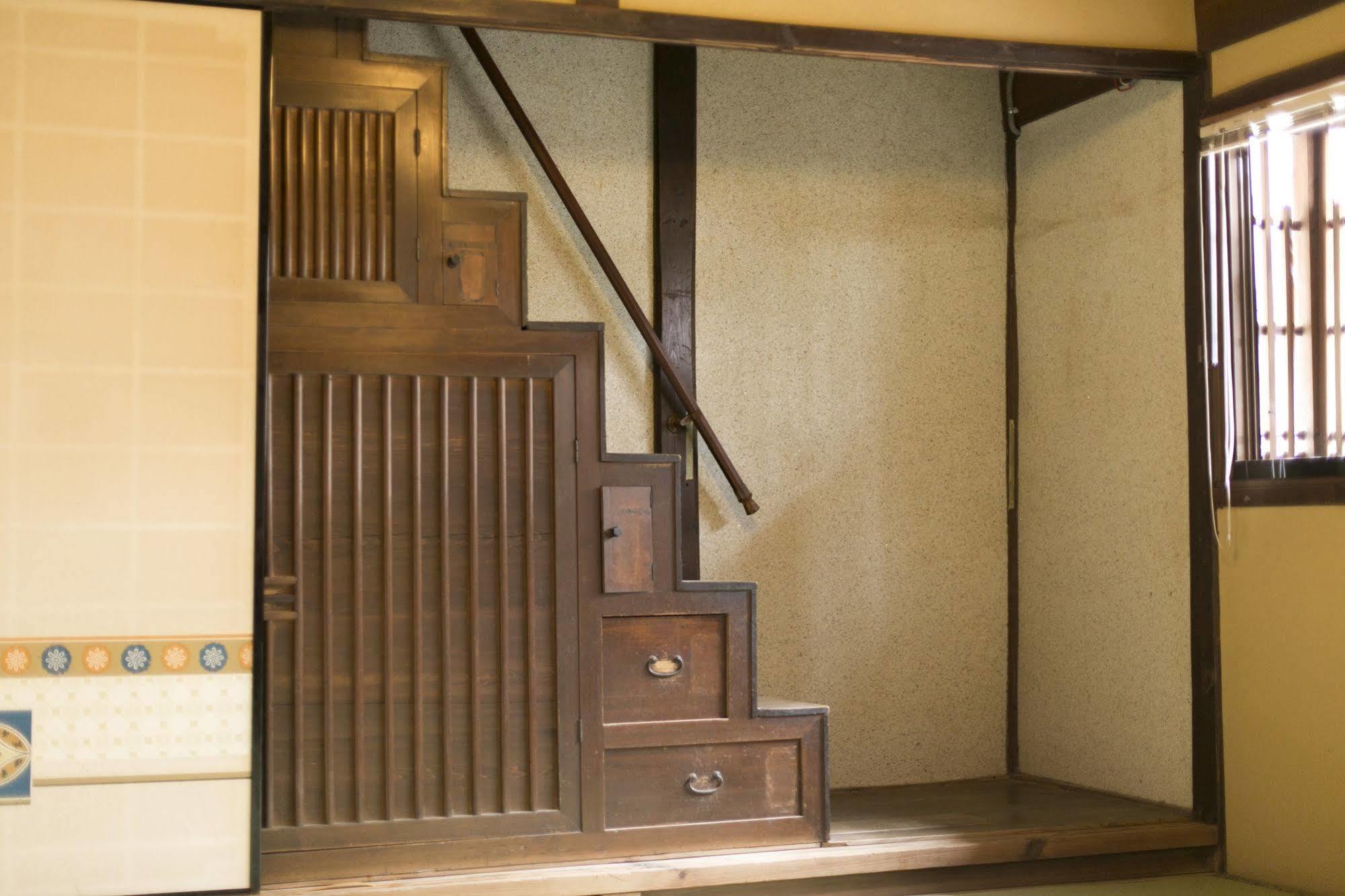 Female-Only Guesthouse Tomari-Ya Tondabayashi Exterior photo